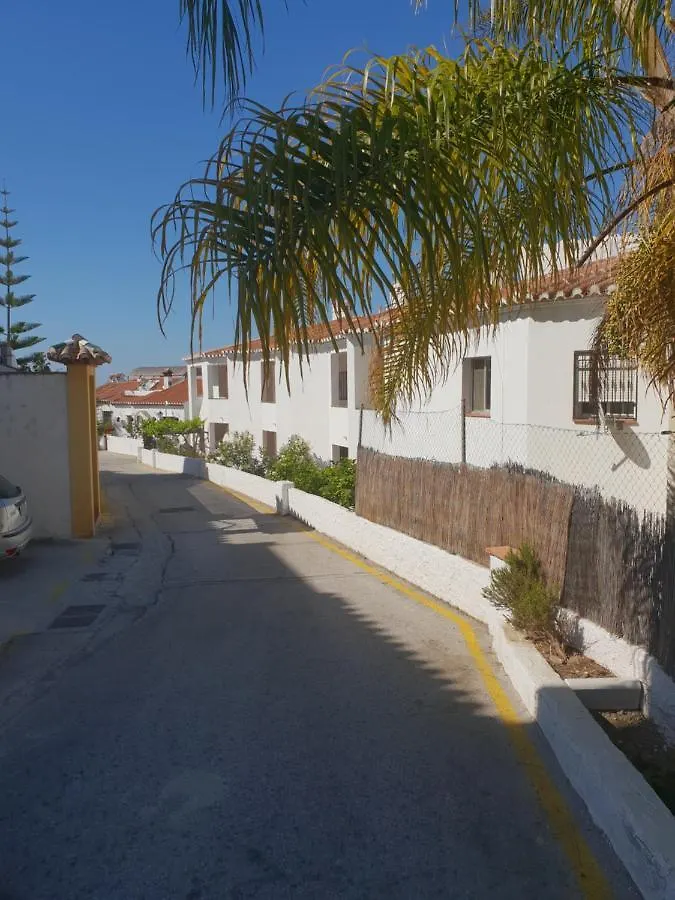 Mateo Apartamentos Nerja 0*,