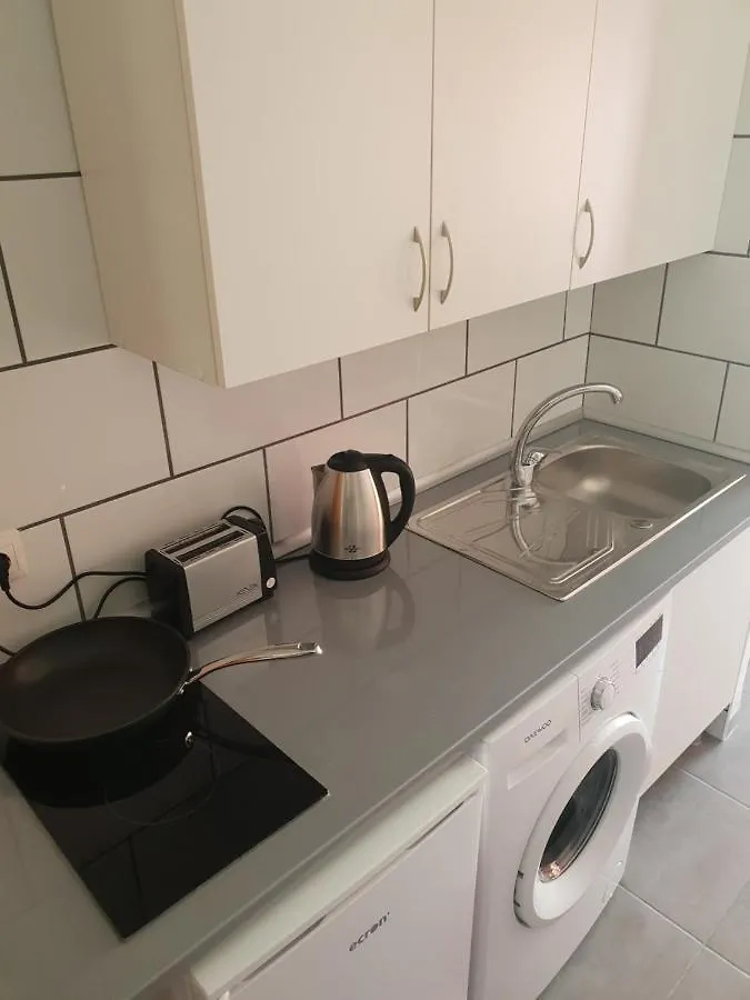 Mateo Apartamentos 内尔哈 公寓